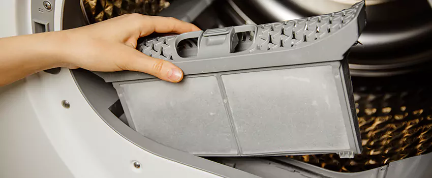 Signs Of A Clogged Dryer Lint Trap in Maple, Ontario
